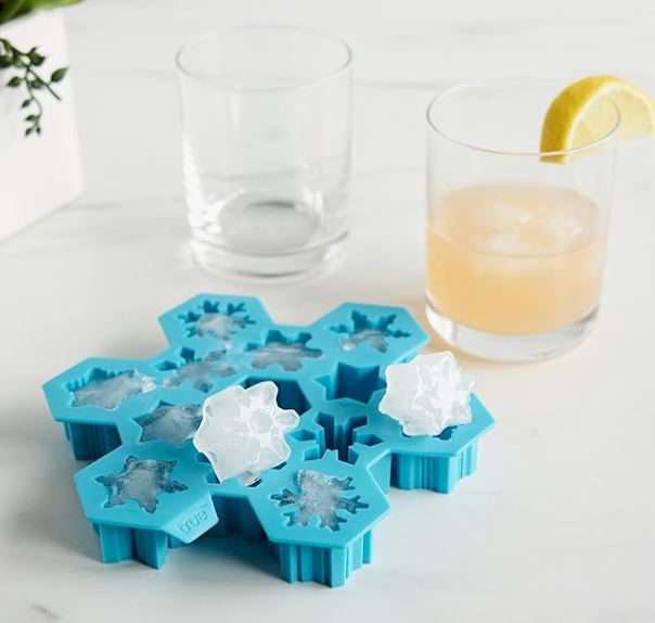 12 Cavity Christmas Snowflake Ice Cube Mold