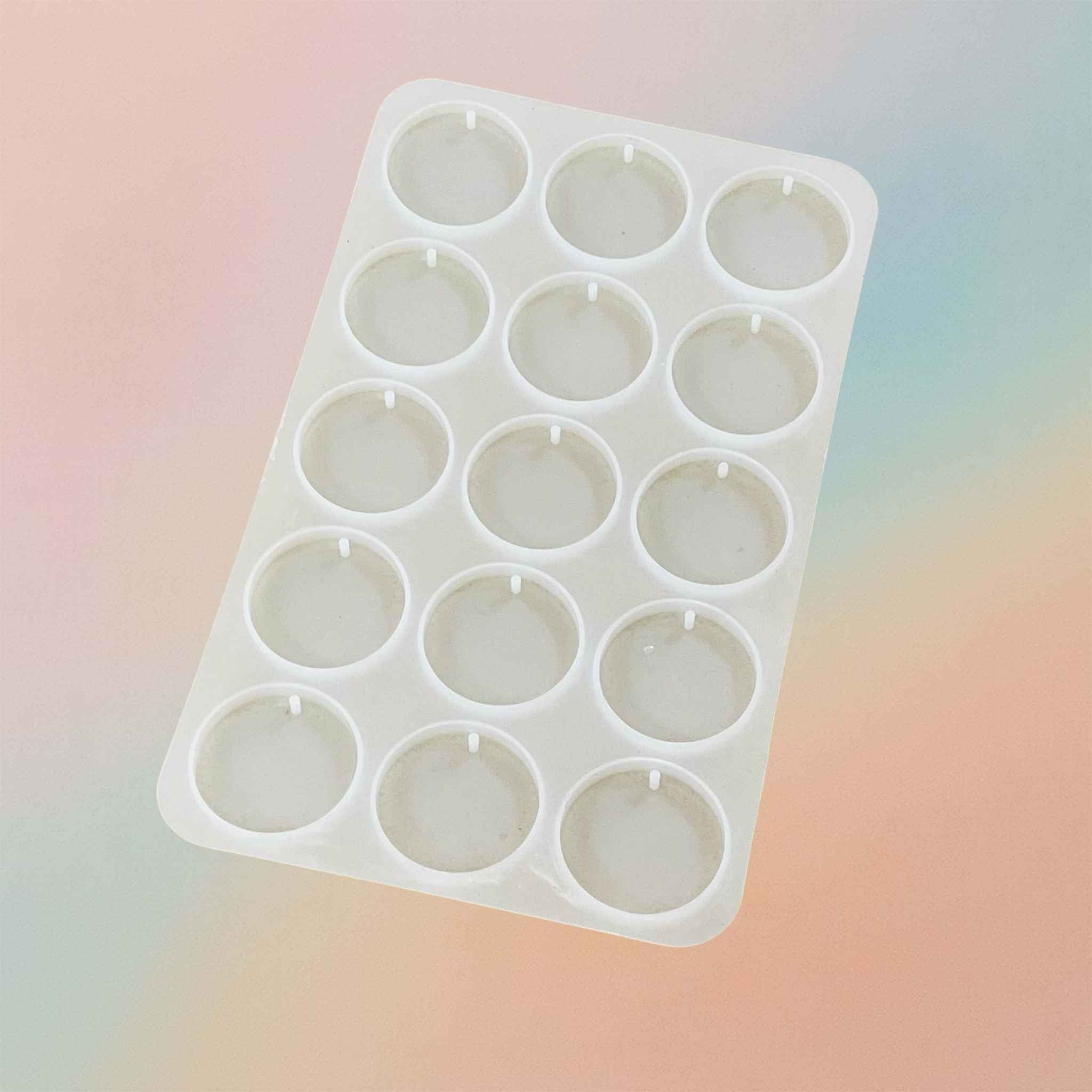 15 Cavity Circular Keychain With Hole