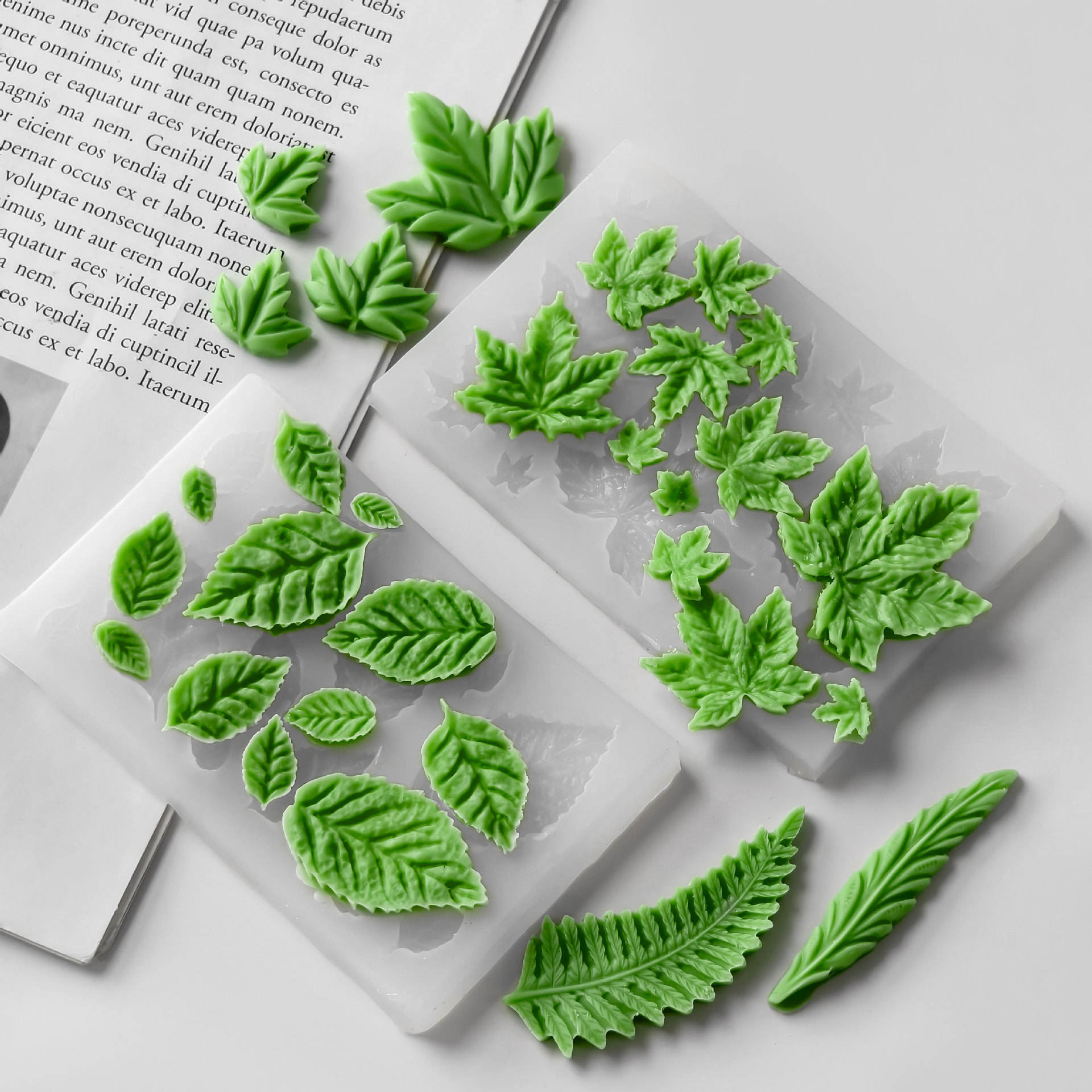 Small Leaves Leaf 12 Cavity Resin Molds Silicone Mold for Fondant Cake Decoration Tools DIY Chocolate Kitchen Baking